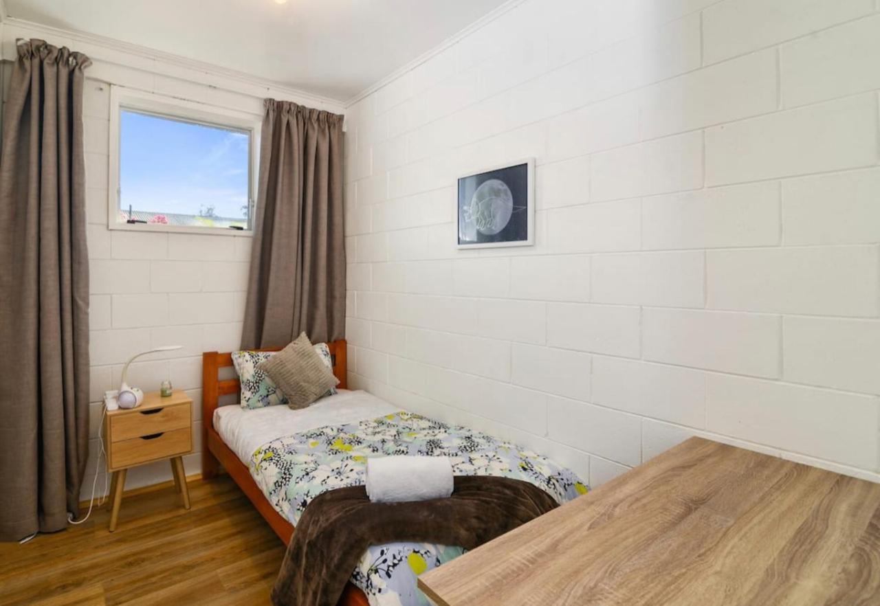 Spacious Utuhina Holiday House Rotorua Extérieur photo